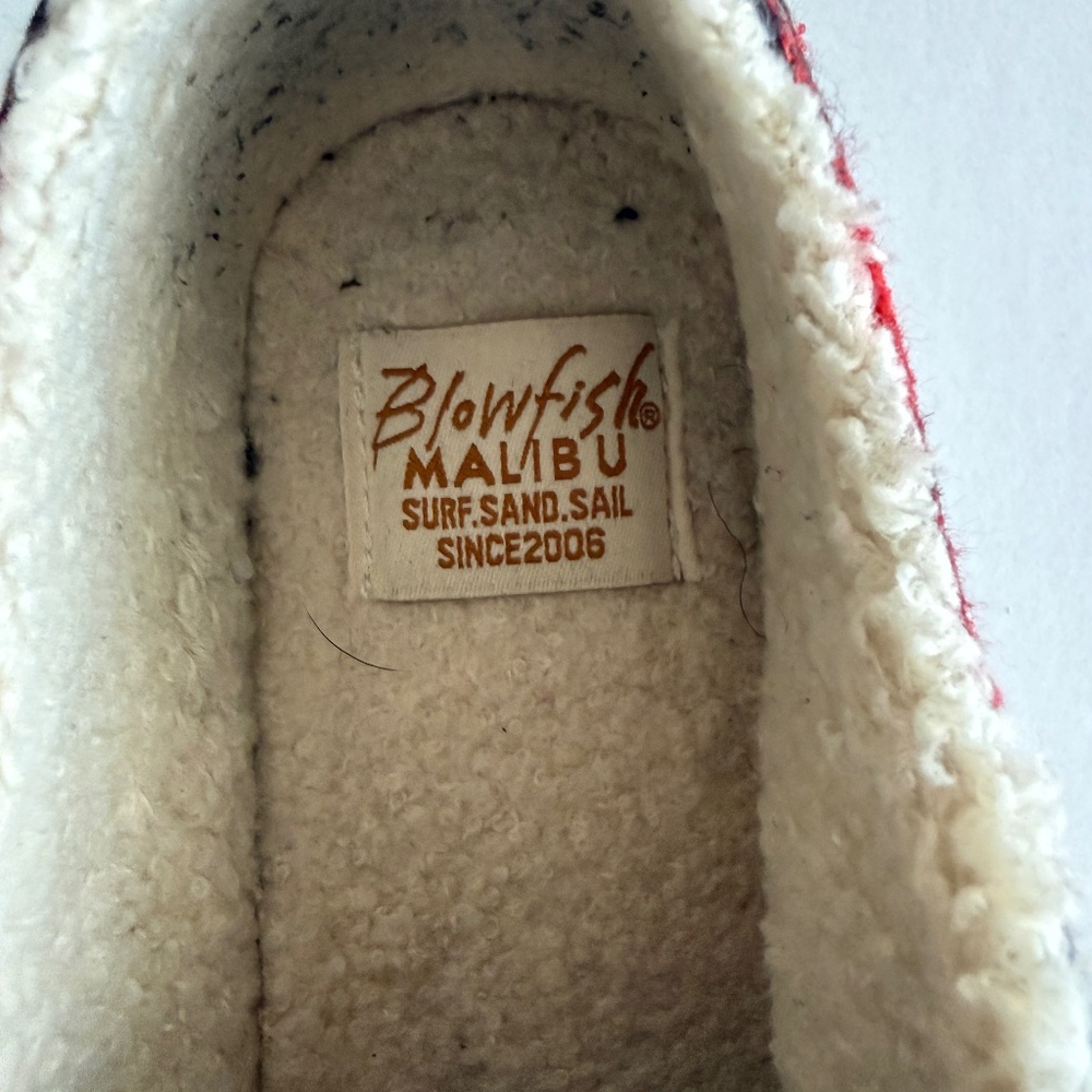 Blowfish Buffalo Plaid Sneaker size 7 1/2 - Picture 3 of 10